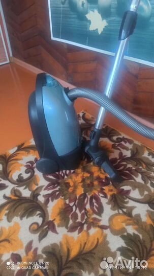 Пылесос Samsung VS 6015V, 1500W,б/у