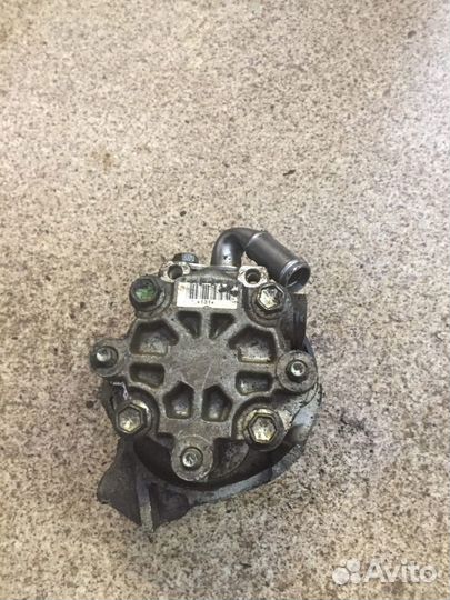 Насос гура Шевроле Кобальт