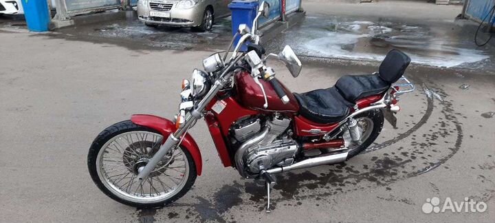 Мотоцикл Suzuki intruder VS400