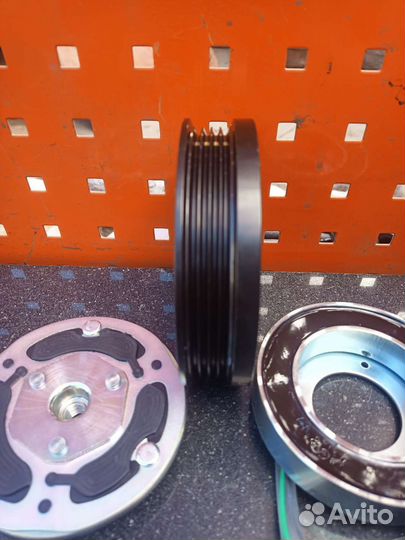 Муфта кондиционера Lincoln MKC