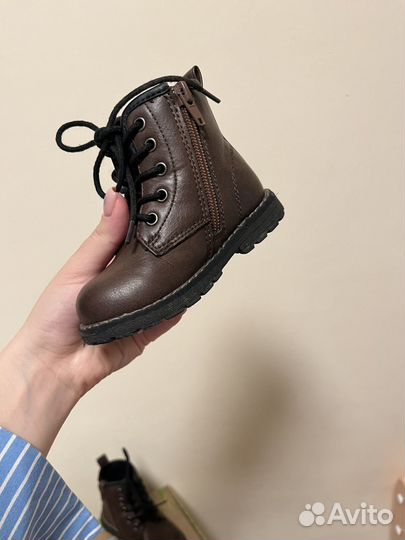 Ботинки демисезонные для девочки chicco