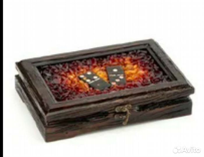 Янтарное домино