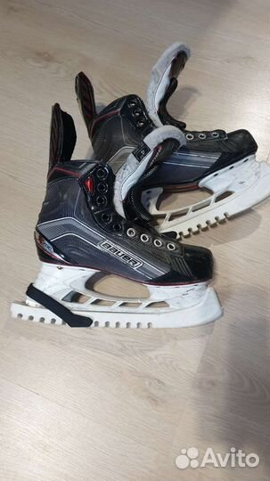 Хоккейные коньки bauer vapor x700