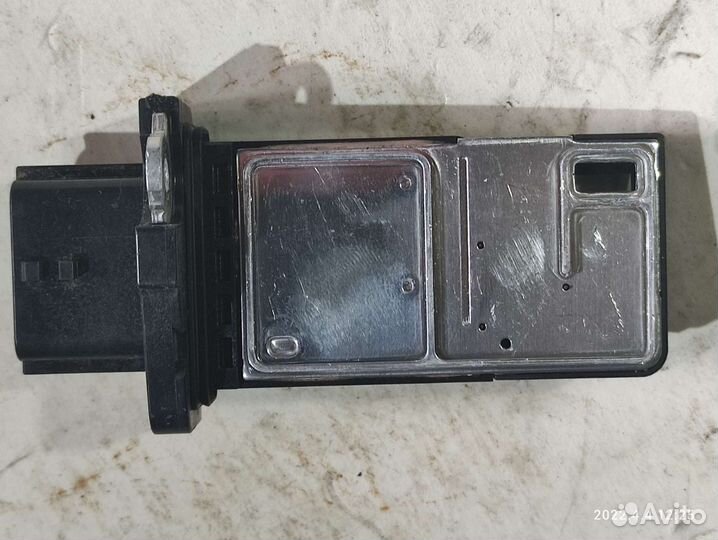 226807S000 Расходомер воздуха Nissan