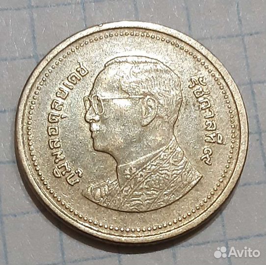 Монета коллекционная брак