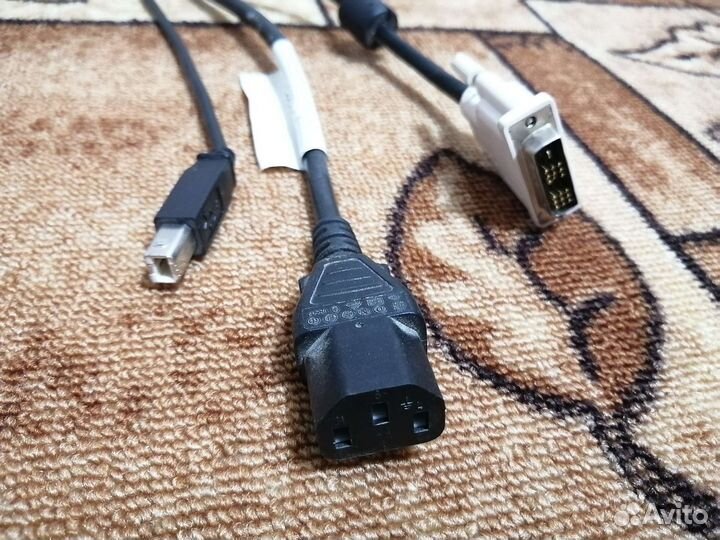 Монитор LG flatron w2271tc