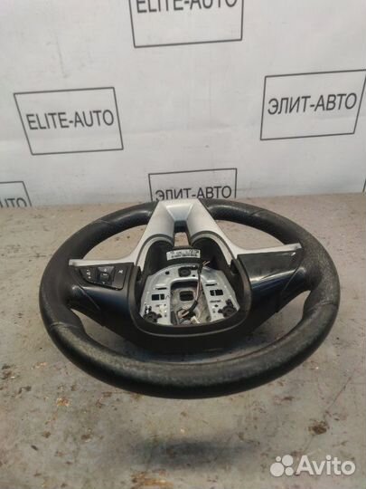 Руль Chevrolet Cruze 1.6 2011