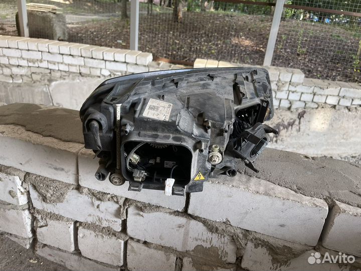 Фара левая volkswagen touareg fl