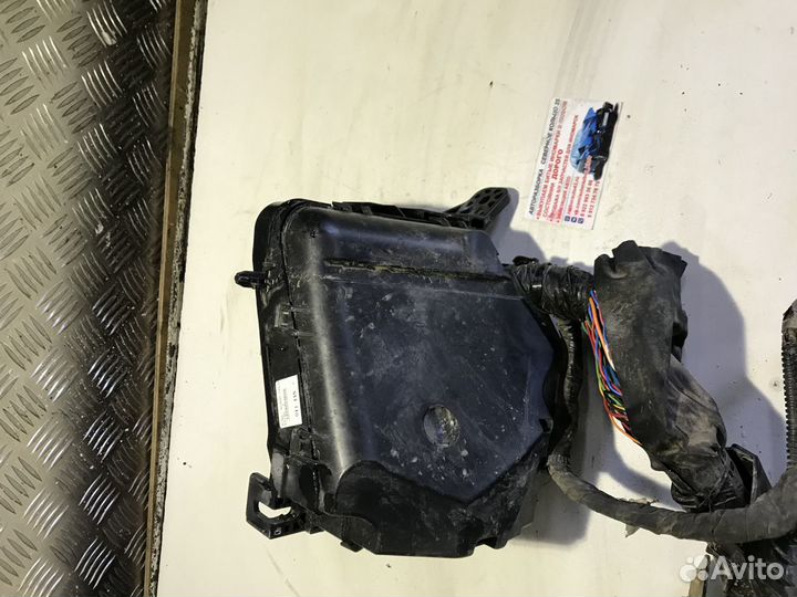 Блок предохранителей Киа Сиид 2 Kia Ceed 2 1.4