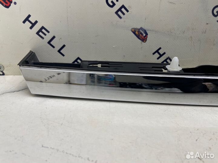 Планка подсветки номера Bmw F01 F02