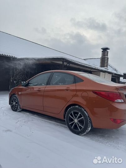 Hyundai Solaris 1.6 AT, 2015, 125 000 км