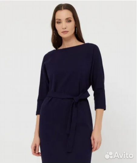 Платье классическое 42 44