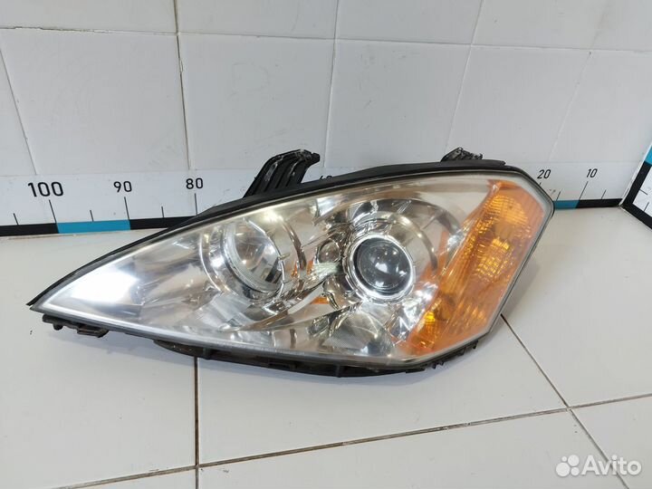 Фара левая Kyron 2007-2015 8310309102