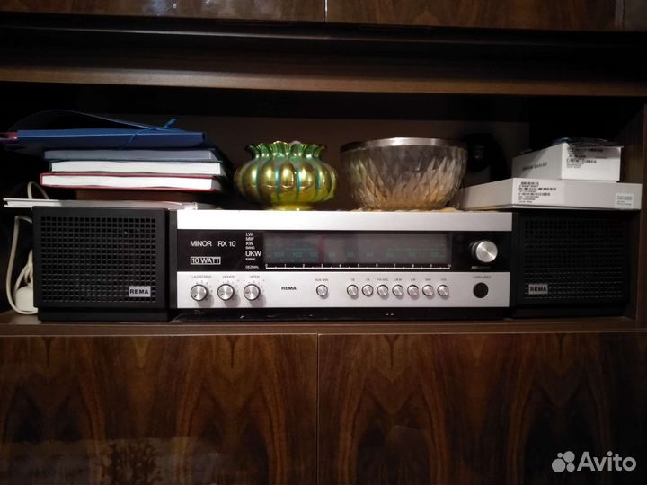 Радиоприемник с колонками