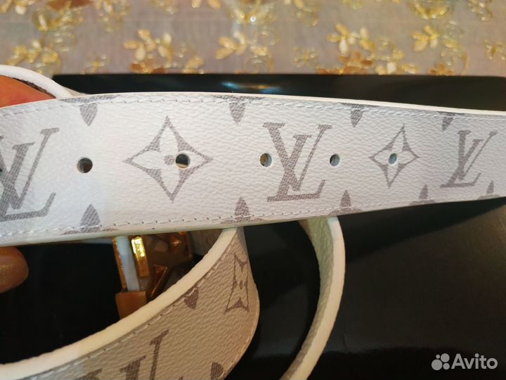 Ремень кожаный Louis Vuitton