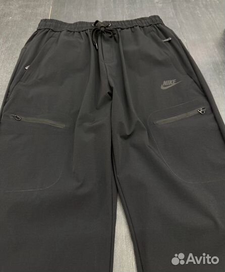 Спортивные штаны Nike