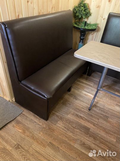 Комплект 2 дивана+стол