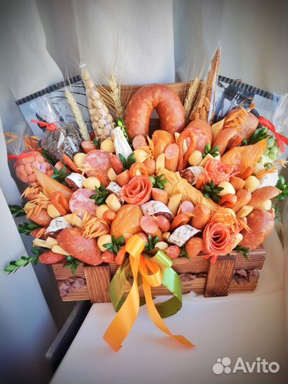 Мужской подарок колбасный букет