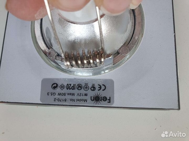 Светильник встраиваемый