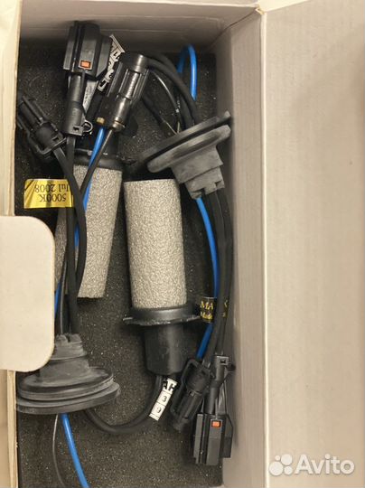 Комплект ксеноновых ламп MaXLux