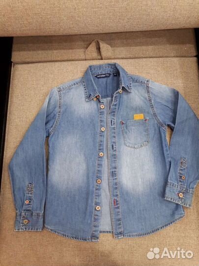 Джинсовая рубашка