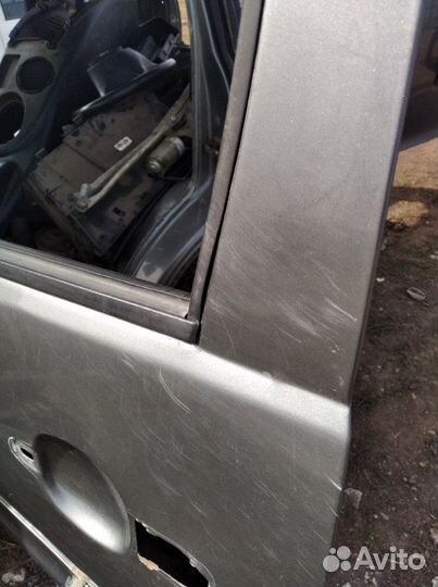 Дверь боковая задняя левая Chevrolet Niva 1.7 2004