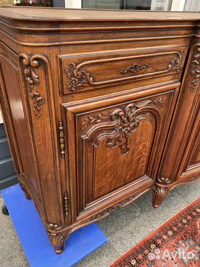 Прилавок старинный дрессуар