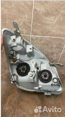 Фара Toyota Spacio