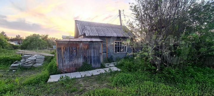 Дача 20 м² на участке 5 сот.