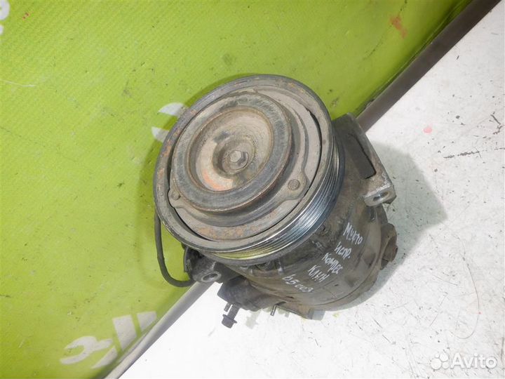 Компрессор кондиционера Фольксваген Пассат Б5