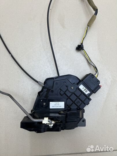 Замок двери Mazda 3 BK