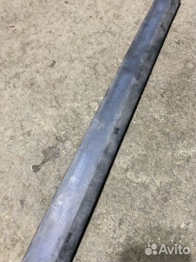 Молдинг на дверь задний правый Volkswagen Passat