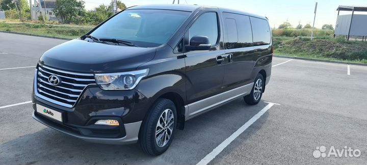 Hyundai Grand Starex 2.5 AT, 2018, 58 170 км