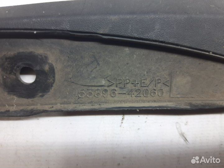 Брызговик передний левый Toyota Rav4 50 2019-Н.в