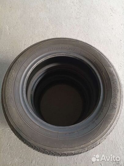 Yokohama BluEarth AE01 175/65 R14