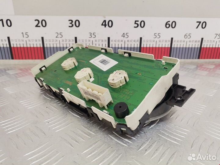 Панель для Nissan Micra K12