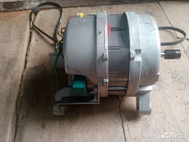 Двигататель стиральной машины acc 20584.316 Candy