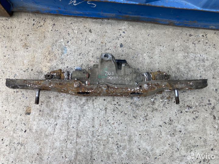 Задняя рулевая рейка BMW 7 F01 F02