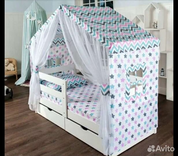 Крыша и шторки на кровать домик,постельное