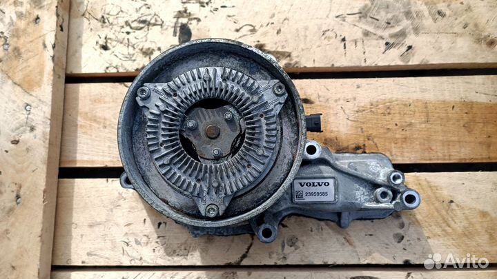 Помпа volvo FH4 D13 23959585