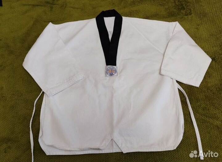 Кимоно и защита для тхэквондо 135