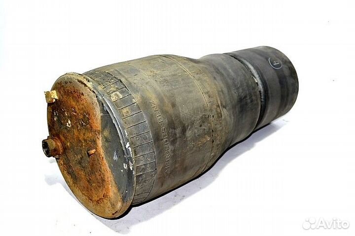 Пневморессора ведущего моста, правая mercedes-benz