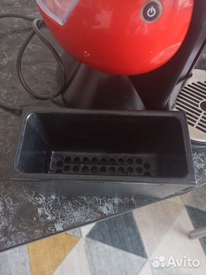 Кофеварка dolce gusto