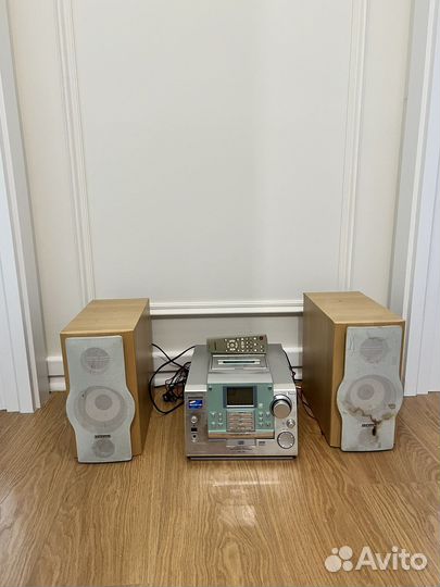 Музыкальный центр samsung MM-ZB9