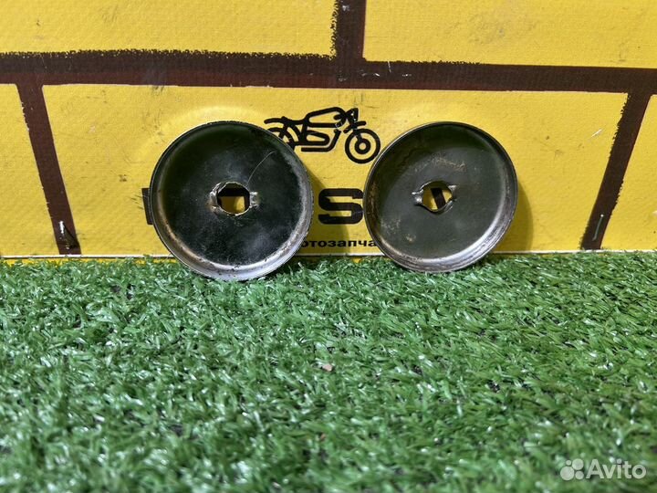 Декоративные крышки задней подвески Днепр К-750