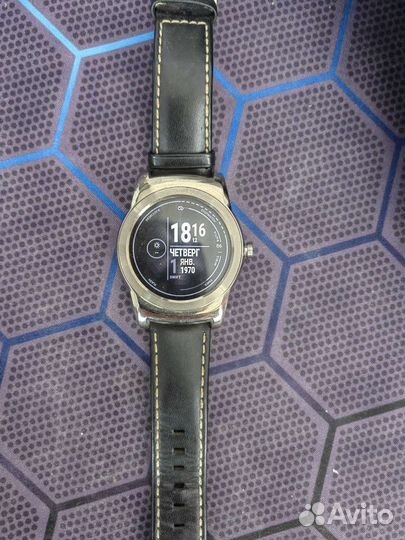Часы LG Watch Urbane