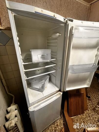 Холодильник