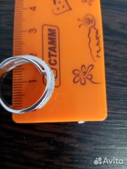 Серебряное кольцо