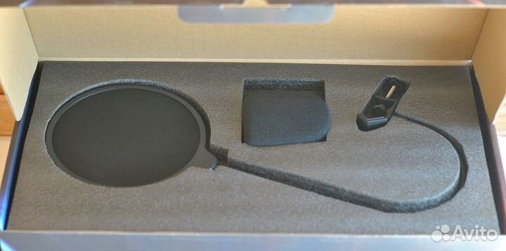 Стриминговый проводной микрофон Оклик SM-700G