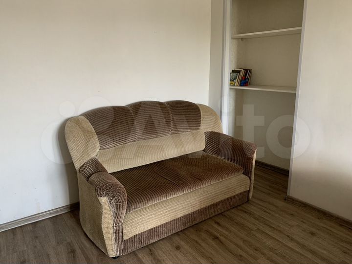 2-к. квартира, 50 м², 3/4 эт.